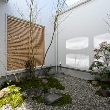 デッキ/庭のデザイン|年間11棟限定。岡山・倉敷で工務店が“作品”として叶えるおしゃれな注文住宅|岡山・倉敷でおしゃれな注文住宅を手がける工務店【意匠堂】
