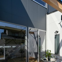 中庭・ウッドデッキ(中庭のある家)施工事例