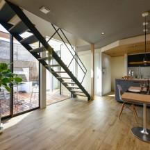 中庭・ウッドデッキ(中庭のある家)施工事例