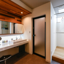 トイレ／洗面のデザイン｜トイレ洗面（水回り・洗濯室）施工事例｜年間11棟限定。岡山・倉敷で工務店が“作品”として叶えるおしゃれな注文住宅｜岡山・倉敷でおしゃれな注文住宅を手がける工務店【意匠堂】