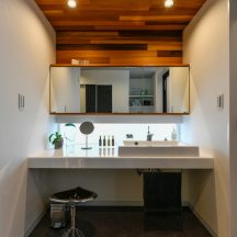 トイレ/洗面のデザイン|トイレ洗面(水回り)施工事例|年間11棟限定。岡山・倉敷で工務店が“作品”として叶えるおしゃれな注文住宅|岡山・倉敷でおしゃれな注文住宅を手がける工務店【意匠堂】