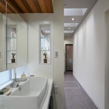 トイレ/洗面のデザイン|トイレ洗面(水回り)施工事例|年間11棟限定。岡山・倉敷で工務店が“作品”として叶えるおしゃれな注文住宅|岡山・倉敷でおしゃれな注文住宅を手がける工務店【意匠堂】