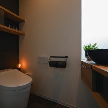 トイレ/洗面のデザイン|トイレ洗面(水回り)施工事例|年間11棟限定。岡山・倉敷で工務店が“作品”として叶えるおしゃれな注文住宅|岡山・倉敷でおしゃれな注文住宅を手がける工務店【意匠堂】
