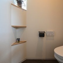 トイレ/洗面のデザイン|トイレ洗面(水回り)施工事例|年間11棟限定。岡山・倉敷で工務店が“作品”として叶えるおしゃれな注文住宅|岡山・倉敷でおしゃれな注文住宅を手がける工務店【意匠堂】
