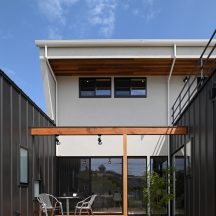 デッキ/庭のデザイン|中庭・ウッドデッキ(中庭のある家)施工事例|年間11棟限定。岡山・倉敷で工務店が“作品”として叶えるおしゃれな注文住宅|岡山・倉敷でおしゃれな注文住宅を手がける工務店【意匠堂】