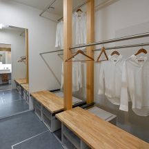 トイレ/洗面のデザイン|トイレ洗面(ファミリークローゼット)施工事例|年間11棟限定。岡山・倉敷で工務店が“作品”として叶えるおしゃれな注文住宅|岡山・倉敷でおしゃれな注文住宅を手がける工務店【意匠堂】