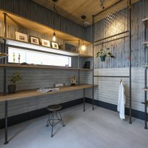 趣味部屋のデザイン|工務店,注文住宅,家づくり,建築家,新築,住宅展示場,設計事務所,岡山,倉敷,総社,中庭のある家,デザイナーズ住宅,インナーガレージ,コートハウス,高気密,高断熱,高性能住宅,耐震住宅,おしゃれ住宅,店舗併用住宅,竣工写真,施工事例|年間11棟限定。岡山・倉敷で工務店が“作品”として叶えるおしゃれな注文住宅|岡山・倉敷でおしゃれな注文住宅を手がける工務店【意匠堂】