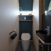 トイレ/洗面のデザイン|トイレ洗面(水回り)施工事例|年間11棟限定。岡山・倉敷で工務店が“作品”として叶えるおしゃれな注文住宅|岡山・倉敷でおしゃれな注文住宅を手がける工務店【意匠堂】