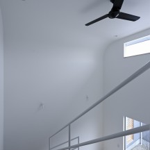 新築注文住宅竣工写真おしゃれな吹抜け