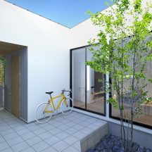 デッキ/庭のデザイン|DM|年間11棟限定。岡山・倉敷で工務店が“作品”として叶えるおしゃれな注文住宅|岡山・倉敷でおしゃれな注文住宅を手がける工務店【意匠堂】