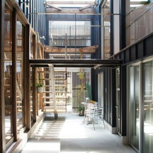 玄関／土間のデザイン｜工務店、オシャレ住宅、デザイン建築、注文住宅、岡山工務店、意匠堂、新築、店舗設計、完成見学会、工務店、デザイナーズ住宅、岡山一級建築士事務所｜年間11棟限定。岡山・倉敷で工務店が“作品”として叶えるおしゃれな注文住宅｜岡山・倉敷でおしゃれな注文住宅を手がける工務店【意匠堂】