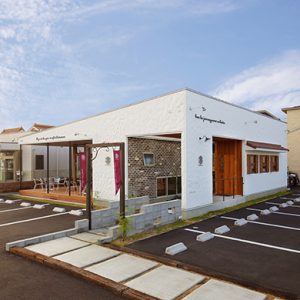 オシャレ住宅、デザイン建築、注文住宅、岡山工務店、意匠堂、新築、店舗設計、完成見学会、工務店、デザイナーズ住宅、岡山一級建築士事務所